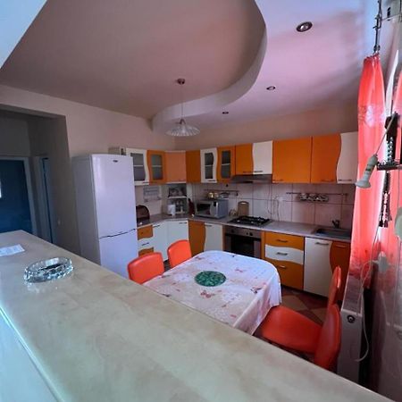 Vila Riviera Hotel Constanta Ngoại thất bức ảnh