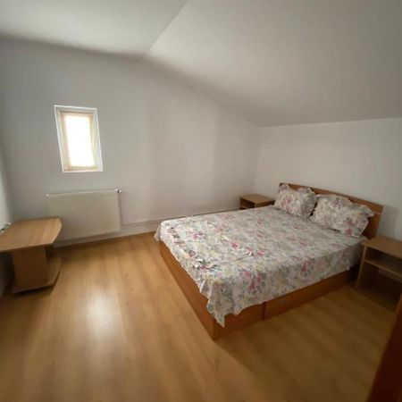 Vila Riviera Hotel Constanta Ngoại thất bức ảnh